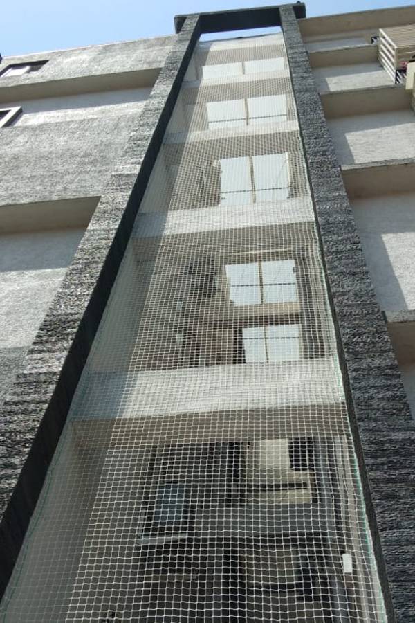 Duct Area Covering Pigeon Nets in Bangalore | Call 6362616292 Ideal Bird Netting for Free Installation.